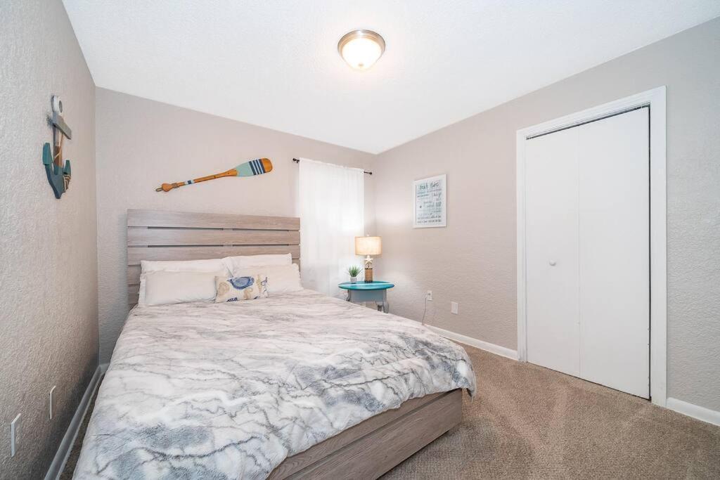 Forever Summer - Entire House! With King Bed! Clearwater Extérieur photo